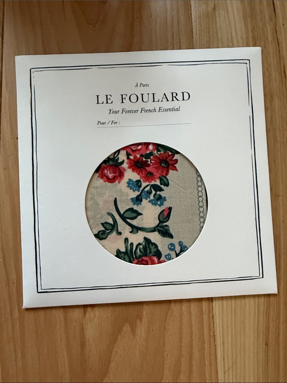 Sezane Gaston Scarf - Floral - Picture 3 of 4
